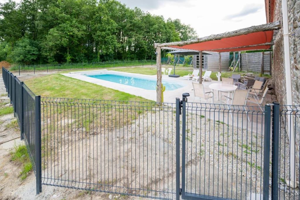 L'Evasion En Pierre Piscine Et Etang Prive Villa Sevremoine Dış mekan fotoğraf